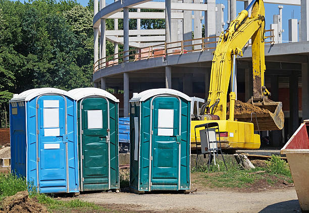 Best Standard Portable Toilet Rental  in Largo, MD